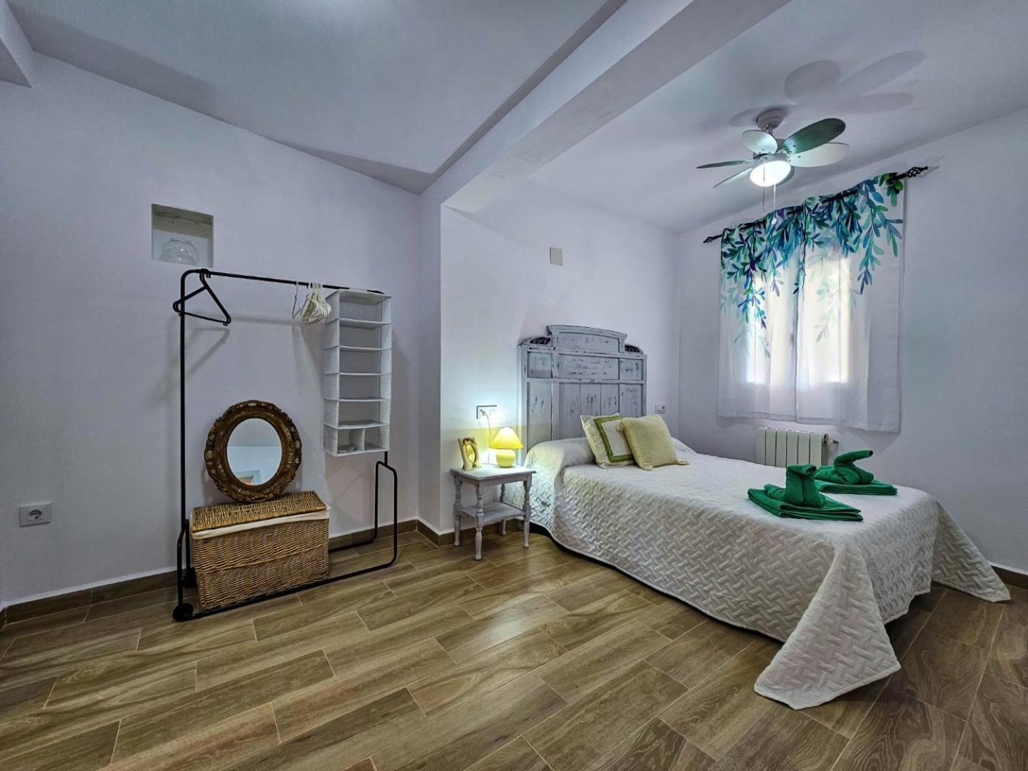 Casa Lourdes Villa Yeste Ngoại thất bức ảnh